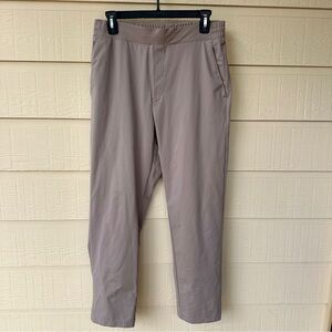 Uniqlo Women’s Airism Athlethic Pant